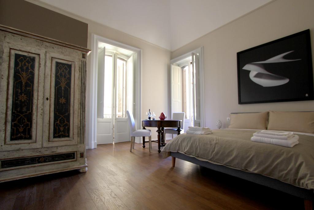 Palazzo Del Centro Panzió Lecce Kültér fotó