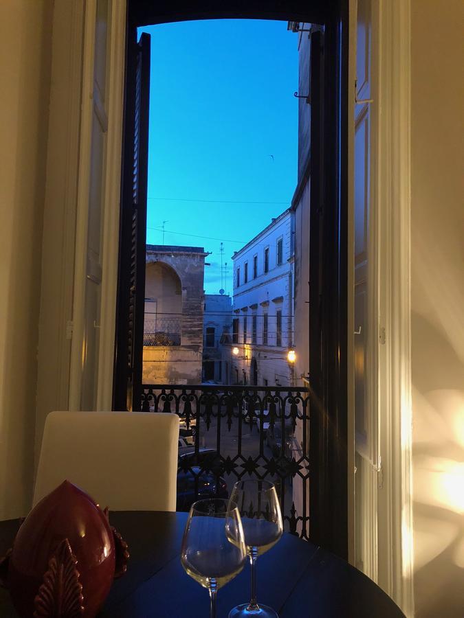 Palazzo Del Centro Panzió Lecce Kültér fotó